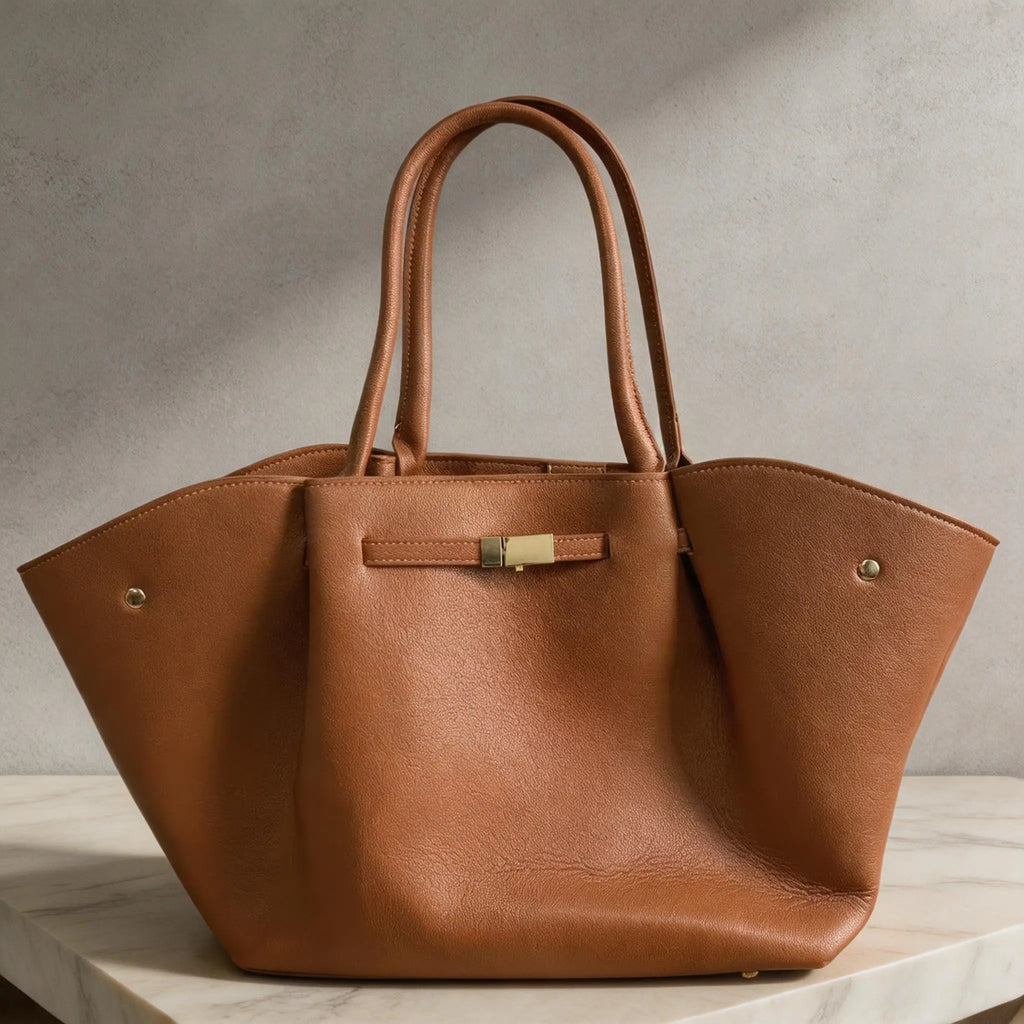 CarryLuxe™ Handbag 👜✨ — Lightweight, Spacious & Stylish