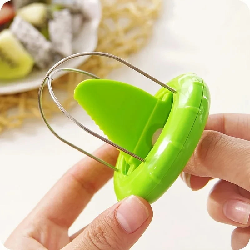 Kiwi Peeling Tool – Éplucheur & Coupe-Kiwi 3-en-1